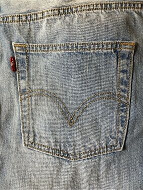 Men’s Levi 501 Jean